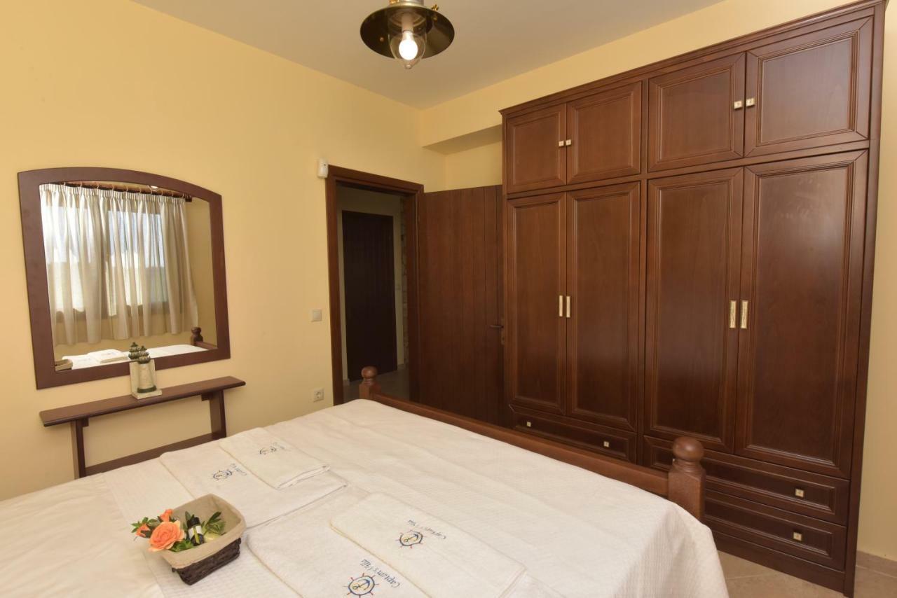 Captain's Appartments Apartment Psakoudia